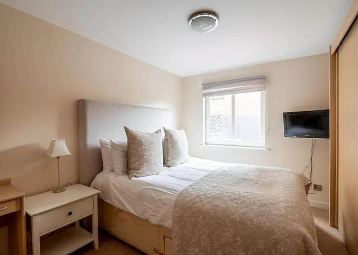 Appartement 4 Crambeck Court *