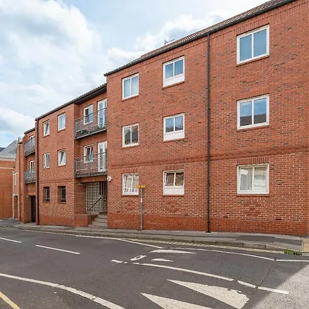 4 Crambeck Court York
